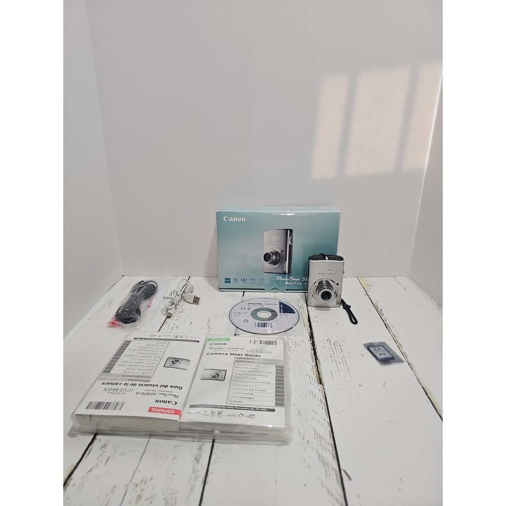Canon PowerShot SD 870 IS Digital ELPH 8.0MP 3.8x Digital - Silver
